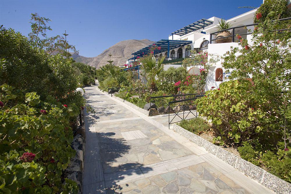 Rivari Santorini Hotel Kamári Extérieur photo